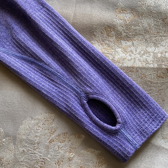Lululemon Athletica Womens Swiftly Tech Crewneck Pullover Stretch Top Purple 8 - Picture 12 of 15